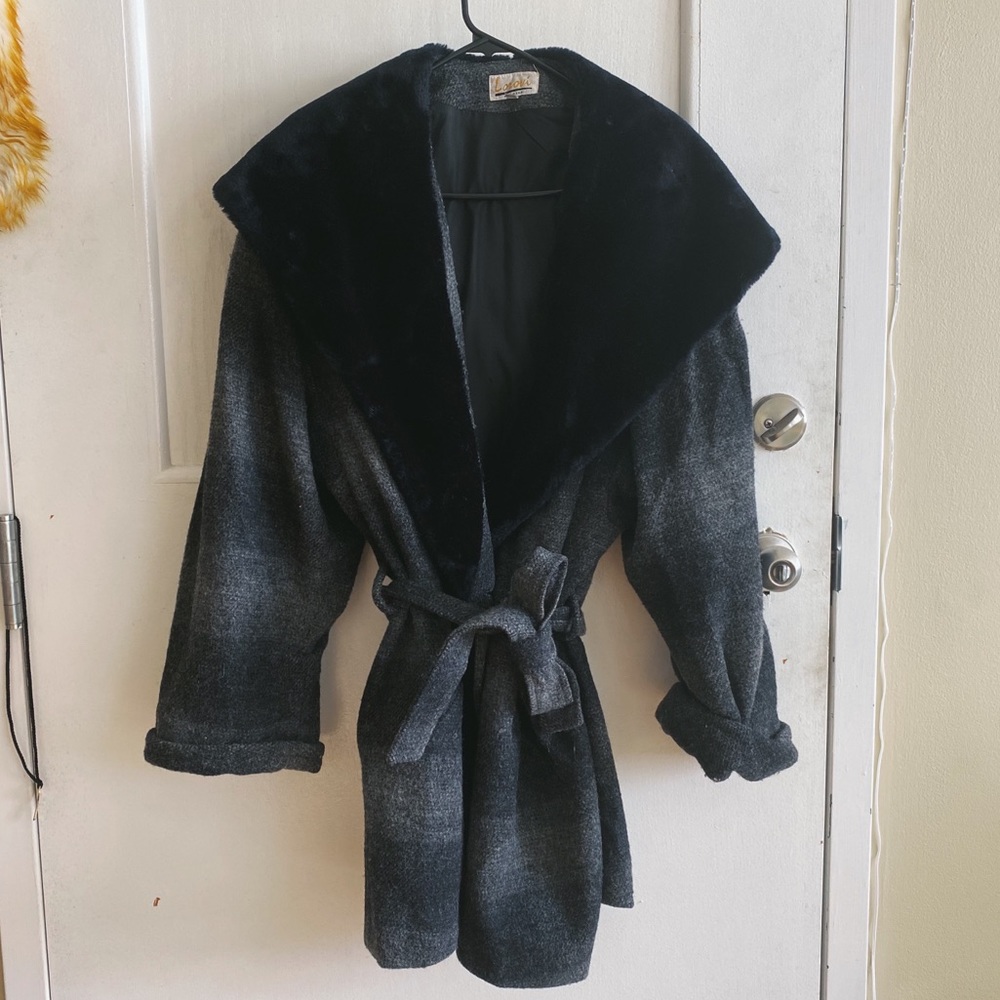 LOROVI plaid oversized faux fur hood wrap coat